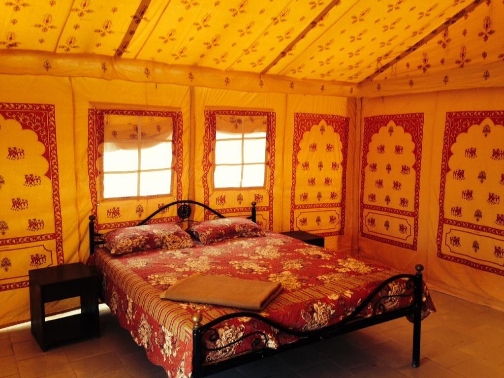Raj Resorts Jaisalmer Zimmer foto